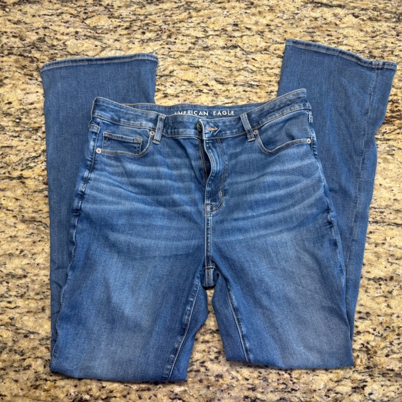 American Eagle womens skinny kick jeans. Size 16 long. - Picture 1 of 5
